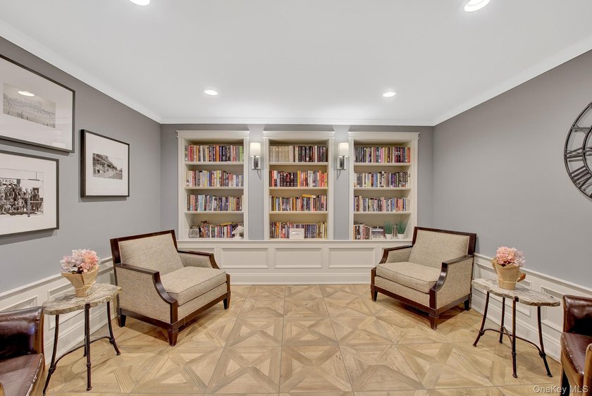 Spacious JR4 Apartment located in a OCEANFRONT BUILDING on The - photo 16