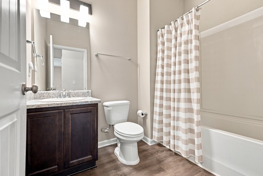 Welcome to this charming Florida cottage nestled in the highly - photo 34