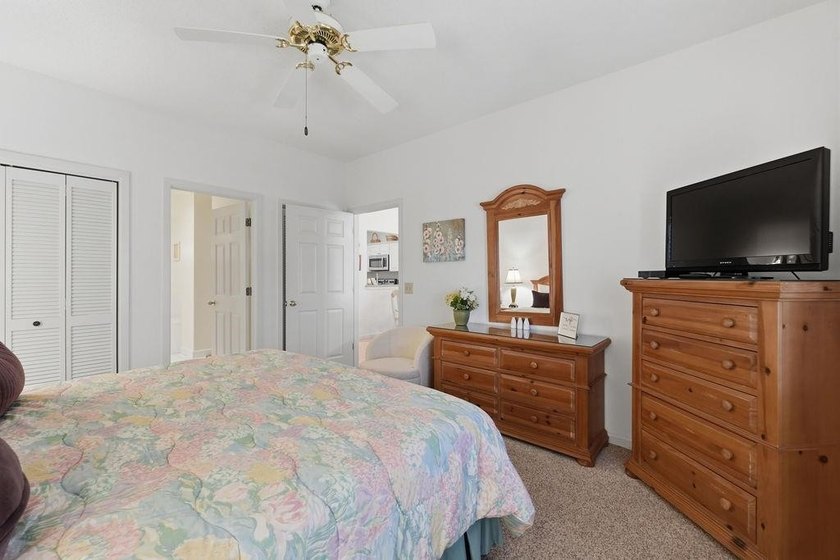 Welcome to Canterbury Court, where coastal convenience, spacious - photo 14