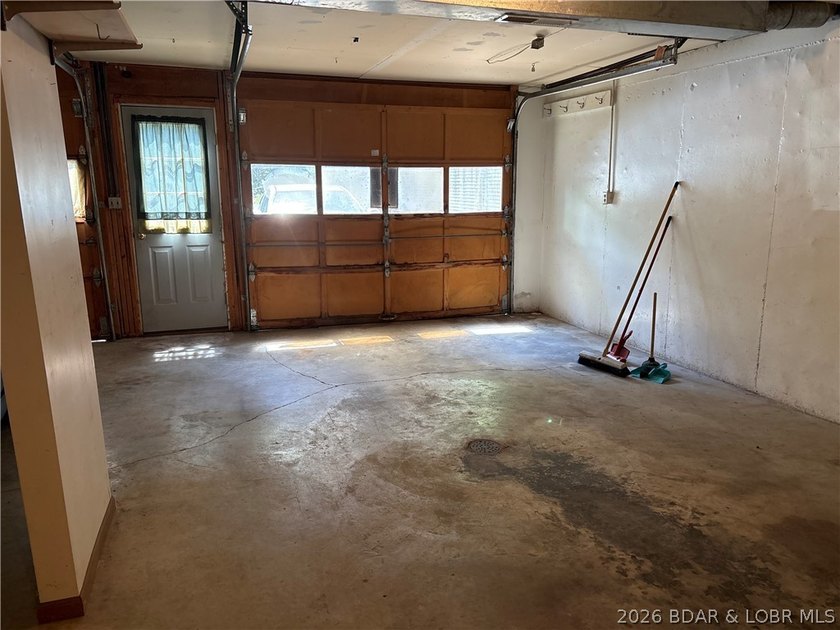 Property offered in as-present condition-an outstanding - photo 31