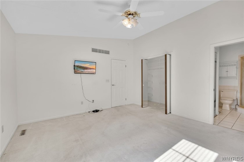 Ranch Patio Home with 1 car attached garage in Amherst! Features - photo 31