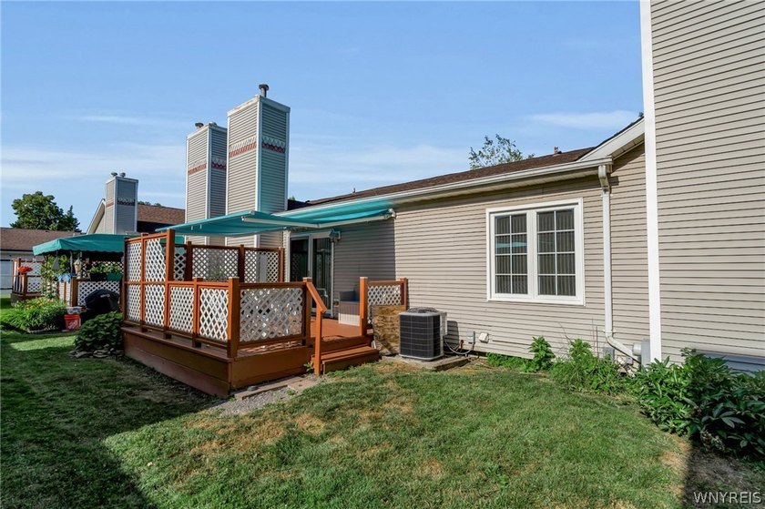 Ranch Patio Home with 1 car attached garage in Amherst! Features - photo 48
