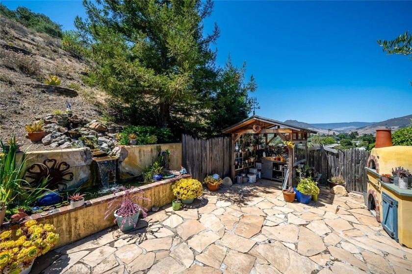 Maison du Soleil-perched in the highly desirable Royal Heights - photo 25
