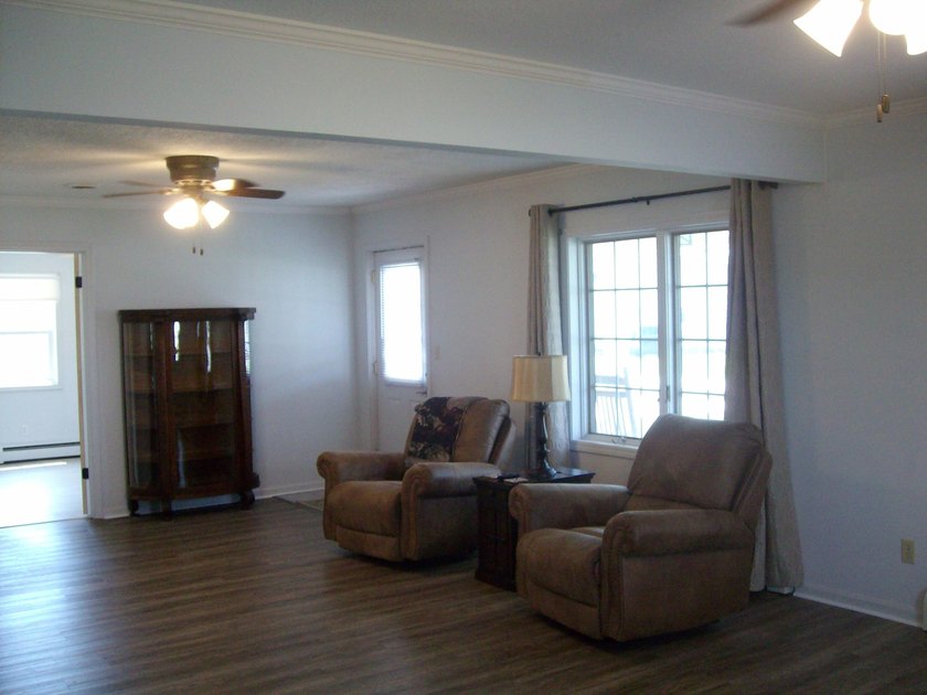 Spacious and well maintained 2 bedroom ranch sitting on a large - photo 13