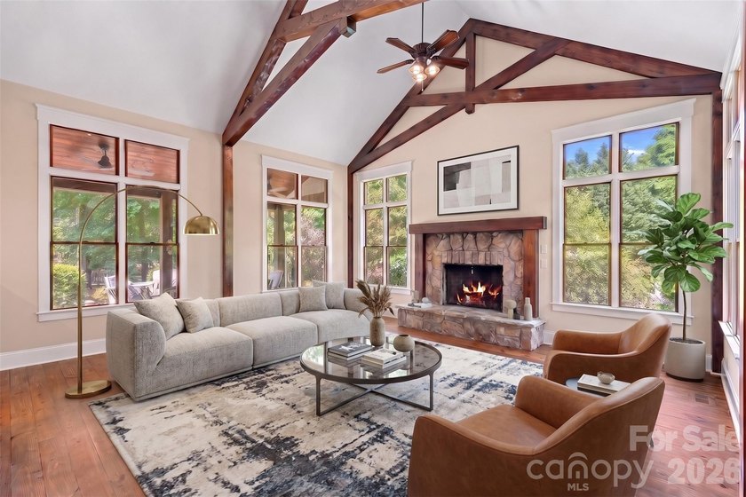 Welcome to 236 Tuskarora Trail, a show-stopping Mooresville - photo 6