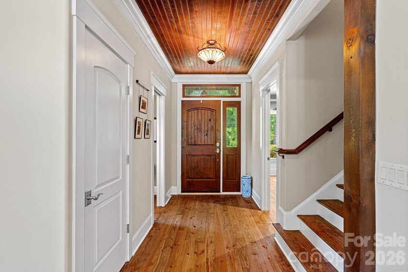 Welcome to 236 Tuskarora Trail, a show-stopping Mooresville - photo 8