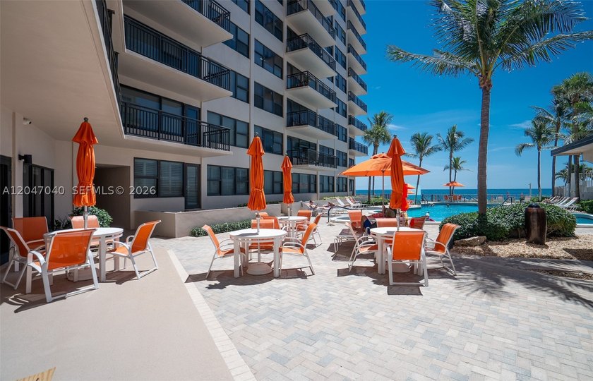 Wake up every morning to endless, panoramic ocean views from - photo 36