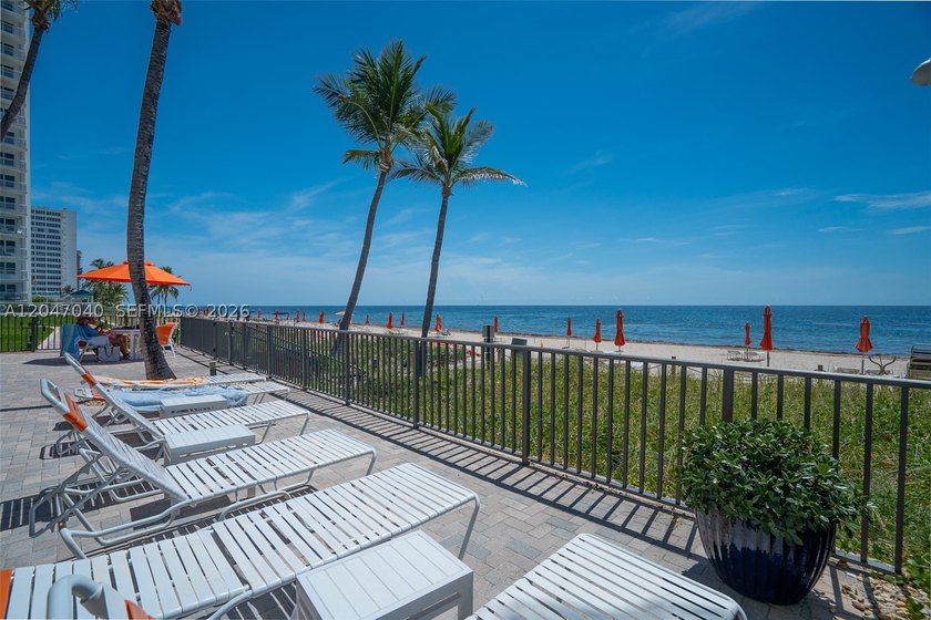 Wake up every morning to endless, panoramic ocean views from - photo 40