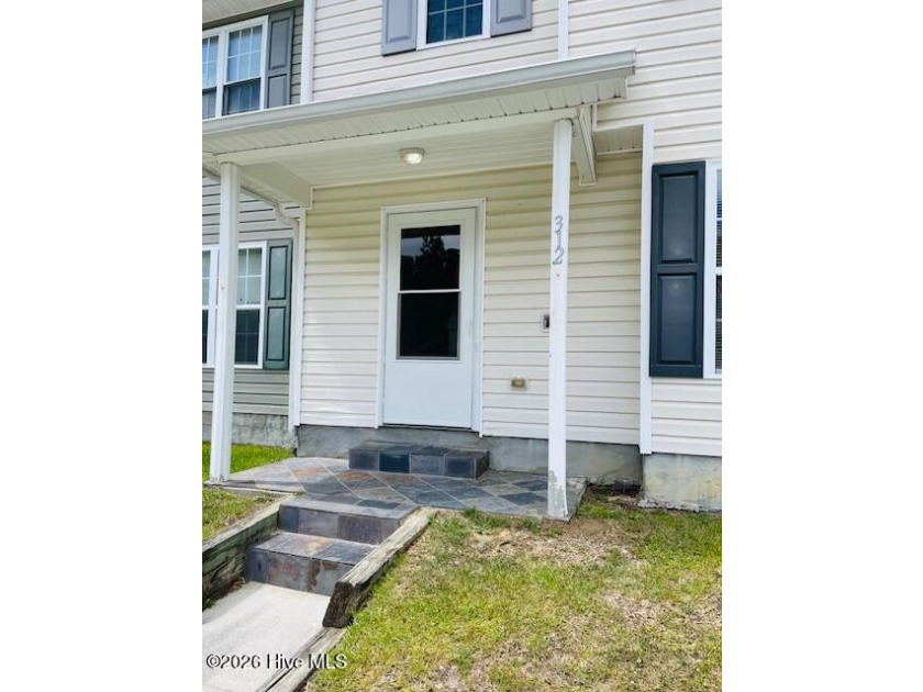 Welcome home to this well-maintained 3-bedroom, 2.5-bath, end - photo 3