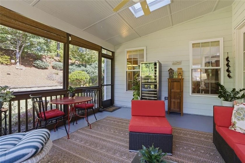 Welcome to 216 Providence Lane in the popular River Green - photo 4