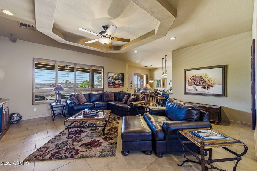 Stunning custom home in the desirable Coyote Ranch community! - photo 12