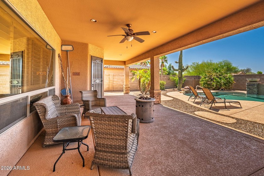 Stunning custom home in the desirable Coyote Ranch community! - photo 39