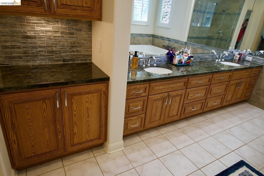 Major price reduction! Welcome to your future home in this - photo 15