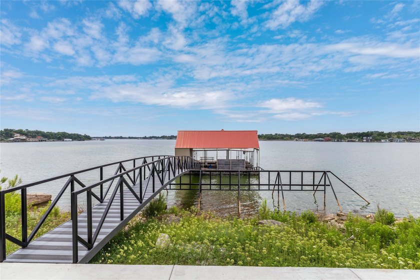 Stunning lakefront opportunity in the highly sought-after gated - photo 23