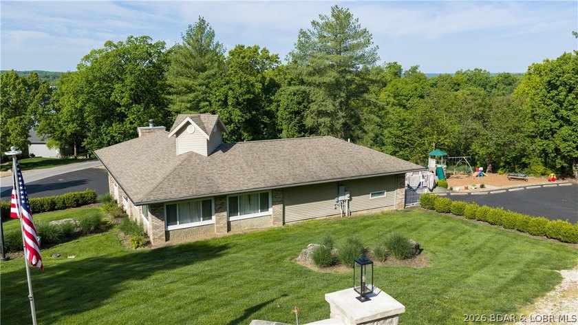 Build where the views never get old. This south-facing - photo 25
