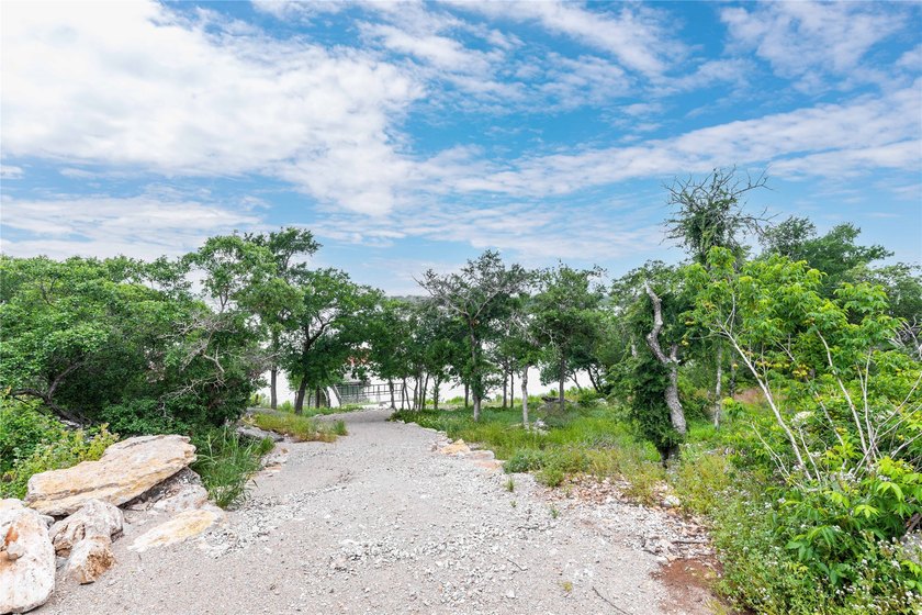 Stunning lakefront opportunity in the highly sought-after gated - photo 29