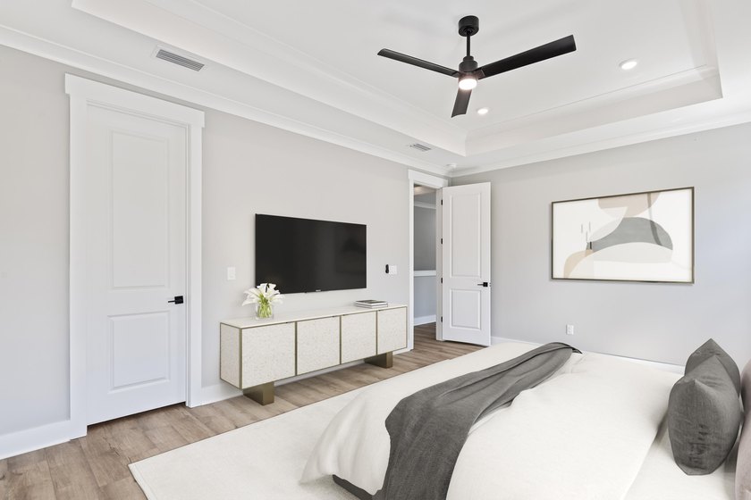 UNDER CONSTRUCTION - The Chopin floor plan offers 5 bedrooms &amp; 4 - photo 10