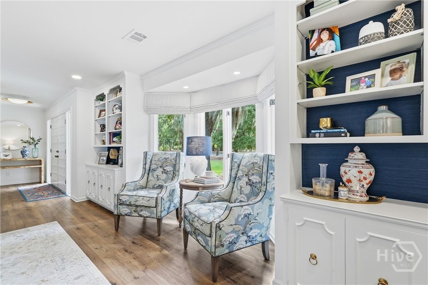 Welcome to 1 Bray Lane - a fully renovated, single-story home - photo 23