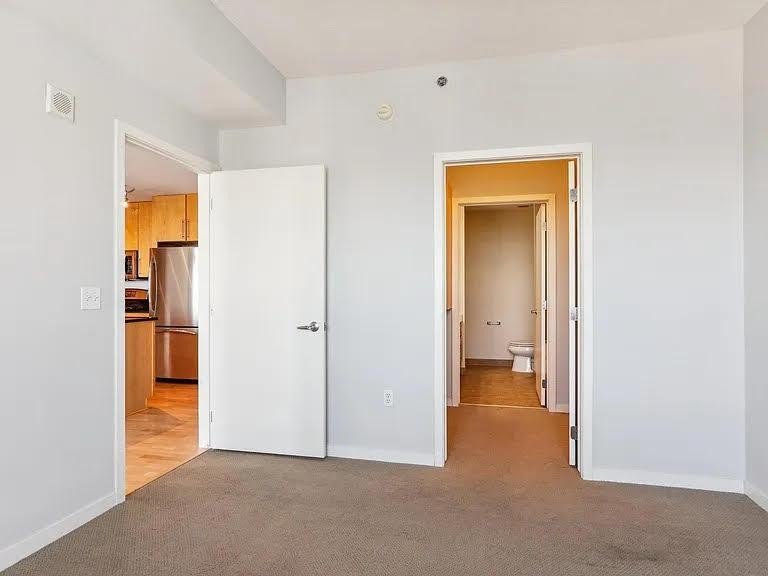 Welcome to unit #2003 at Skyscape. This 20th floor unit - photo 24
