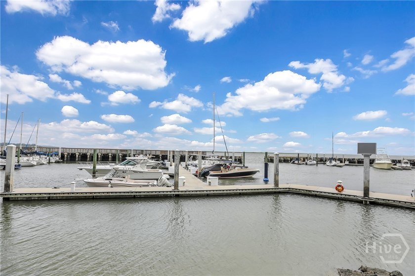 Welcome to 1 Bray Lane - a fully renovated, single-story home - photo 46