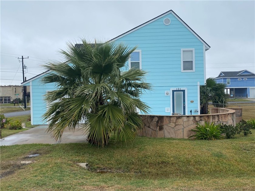 Escape to the charm of the Texas coast in this inviting - photo 5