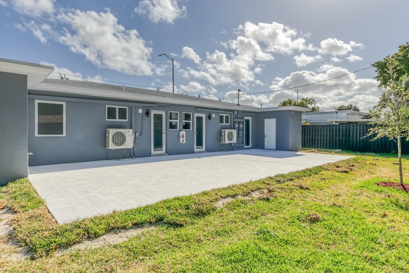 Thriving  Multi Family Compound in Wilton Manors. The portfolio - photo 38