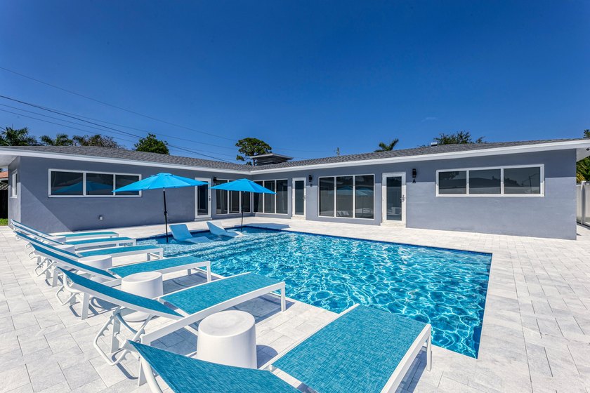 Thriving  Multi Family Compound in Wilton Manors. The portfolio - photo 46