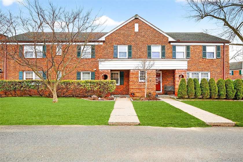 Welcome to this charming two-bedroom co-op located in the - photo 2