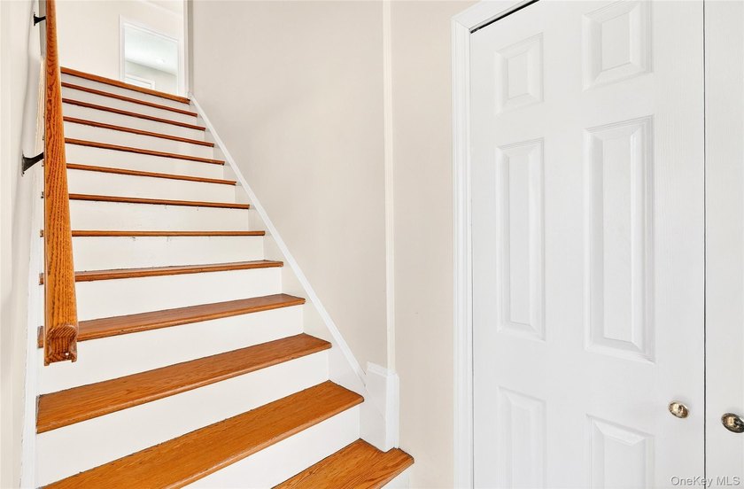 Welcome to this charming two-bedroom co-op located in the - photo 6