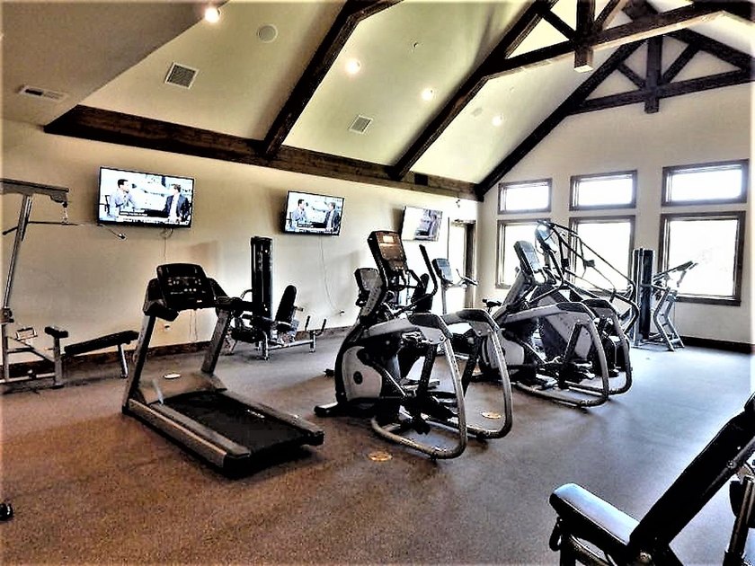 Centrally located in Rock Creek, Pasadera is one of the largest - photo 27