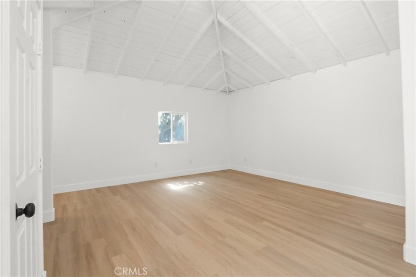 Beautifully remodeled 4-bedroom, 2-bath home in the heart of - photo 21