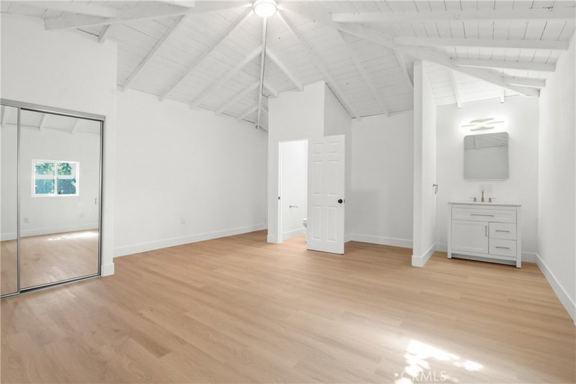Beautifully remodeled 4-bedroom, 2-bath home in the heart of - photo 22
