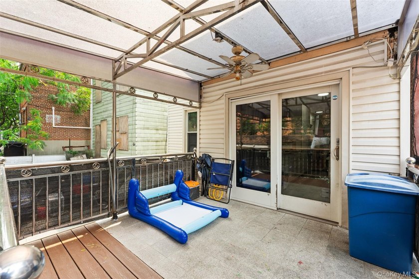 Opportunity knocks in the Pelham Bay section of the Bronx! This - photo 29