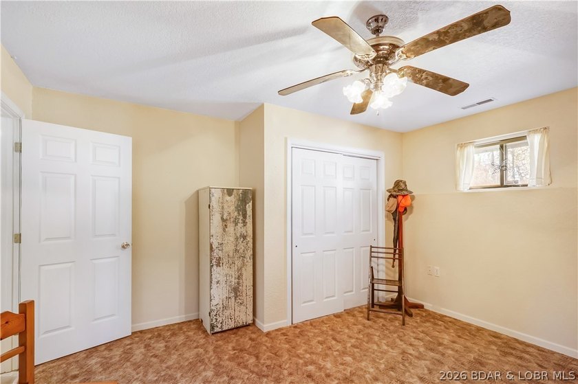 GREAT VALUE! Beautiful home on 4.49+ wooded acres with deeded - photo 25