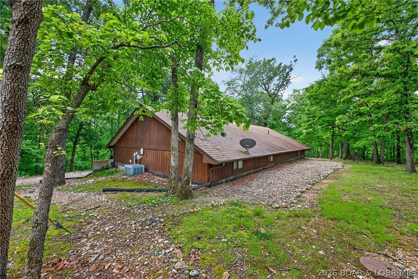 GREAT VALUE! Beautiful home on 4.49+ wooded acres with deeded - photo 49