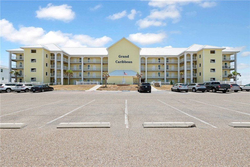 BEACHFRONT BEAUTY! Fabulously updated, this spacious 3-bedroom - photo 2