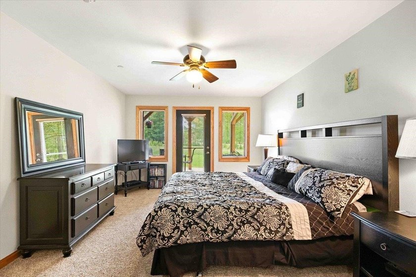 CASTLE ROCK LAKE RETREAT!! Spectacular Golf Course views are - photo 18