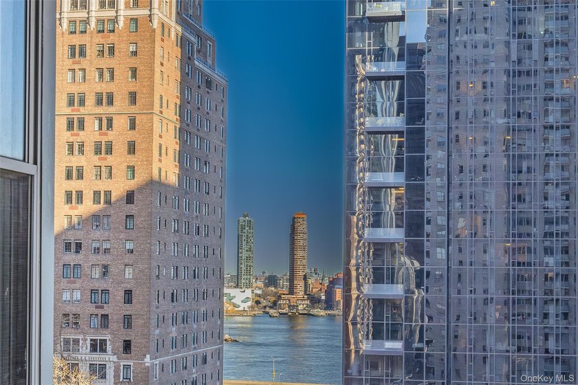 Welcome to Apartment 12E at 300 East 40th Street in The - photo 6