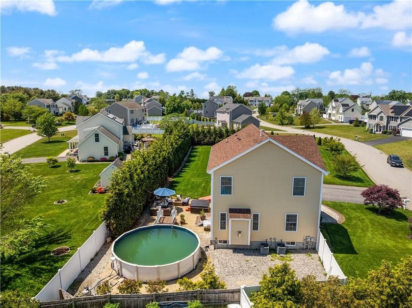 Welcome to 55 Sloop Drive, a beautifully maintained Colonial - photo 27
