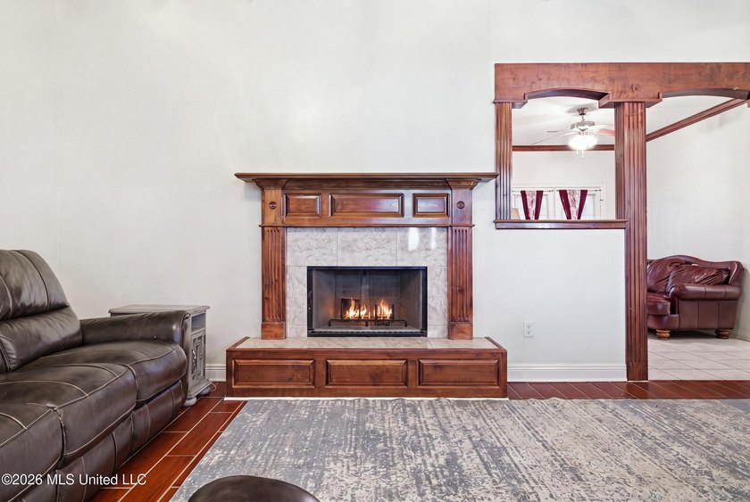 Welcome to this spacious 5-bedroom, 3.5 bath two story brick - photo 20