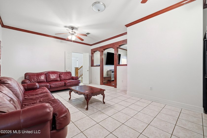 Welcome to this spacious 5-bedroom, 3.5 bath two story brick - photo 22