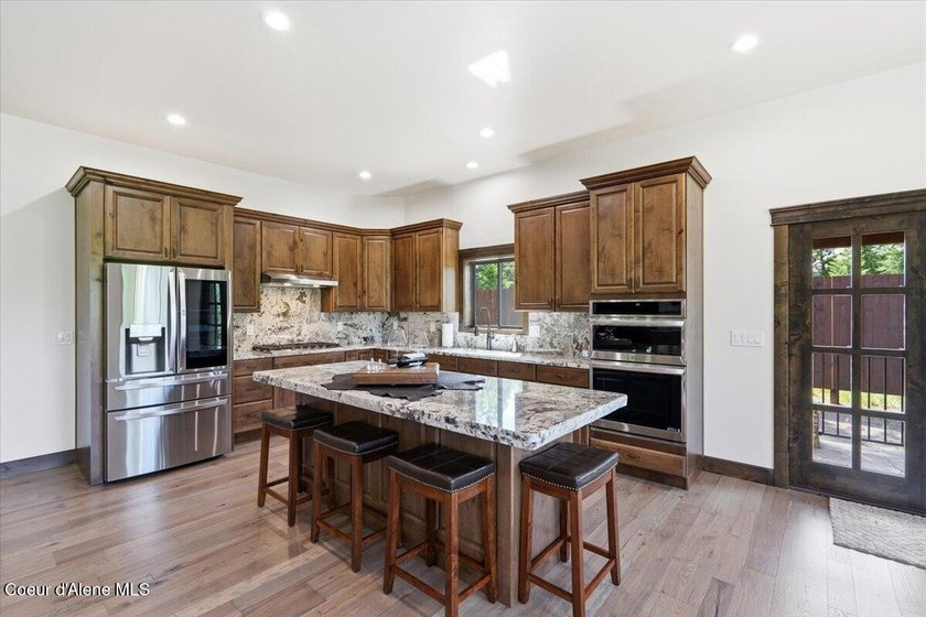 Luxury New Construction on 5 Private Wooded Acres! This - photo 16