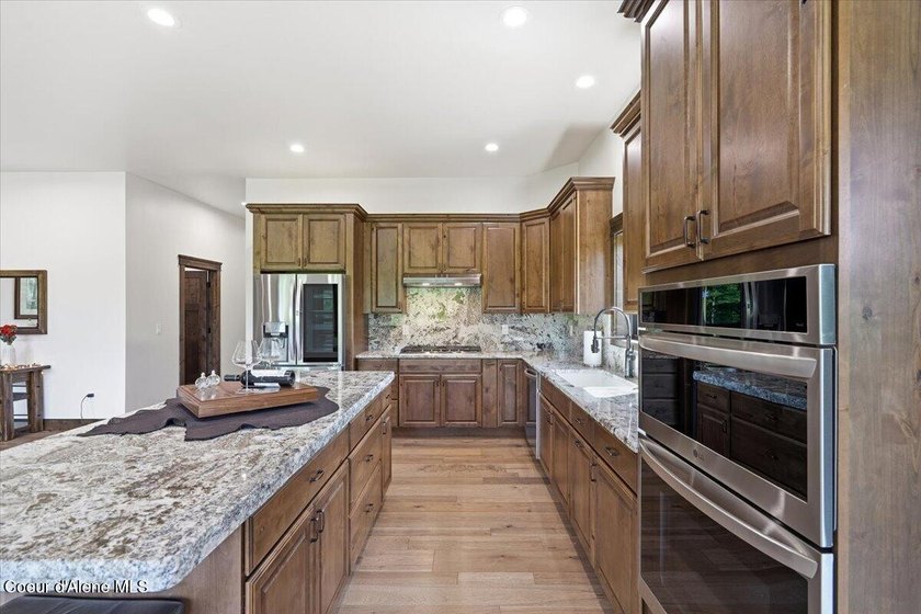 Luxury New Construction on 5 Private Wooded Acres! This - photo 21