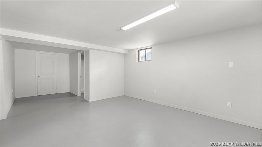 Completely remodeled and move-in ready, this in-town home offers - photo 24