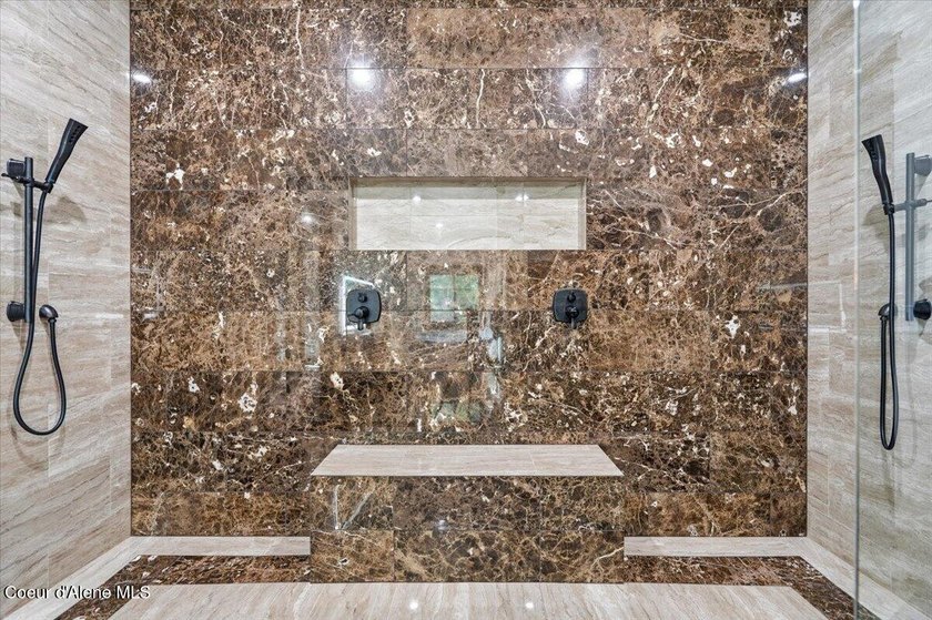 Luxury New Construction on 5 Private Wooded Acres! This - photo 31