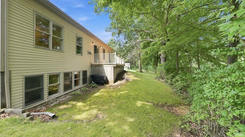 New Listing in Culver, Indiana! This beautifully updated - photo 39