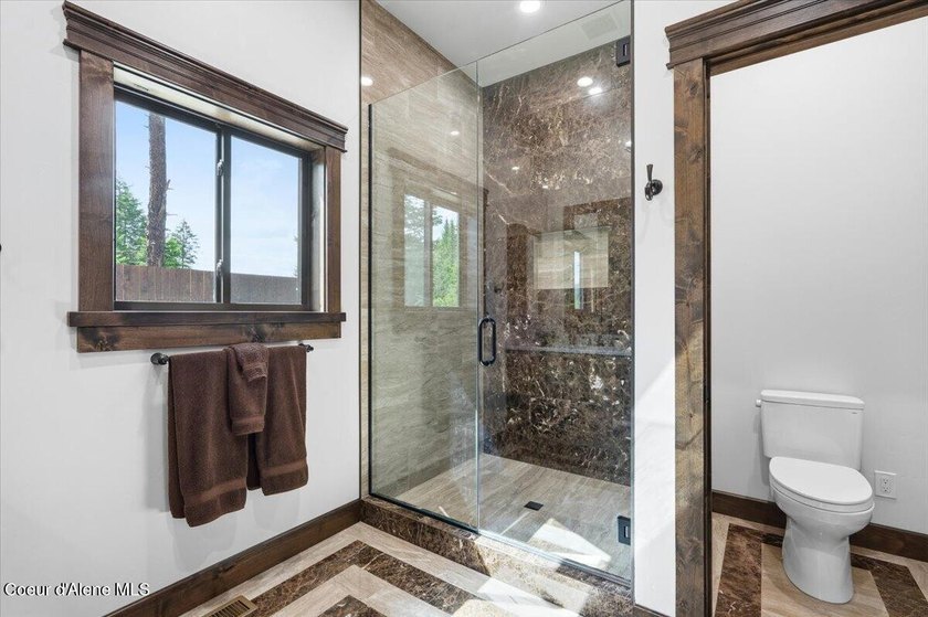 Luxury New Construction on 5 Private Wooded Acres! This - photo 40