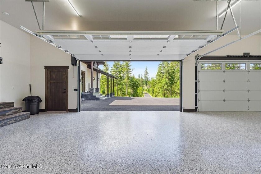 Luxury New Construction on 5 Private Wooded Acres! This - photo 44