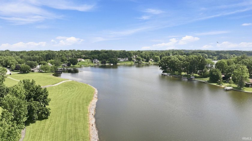 New Listing in Culver, Indiana! This beautifully updated - photo 46