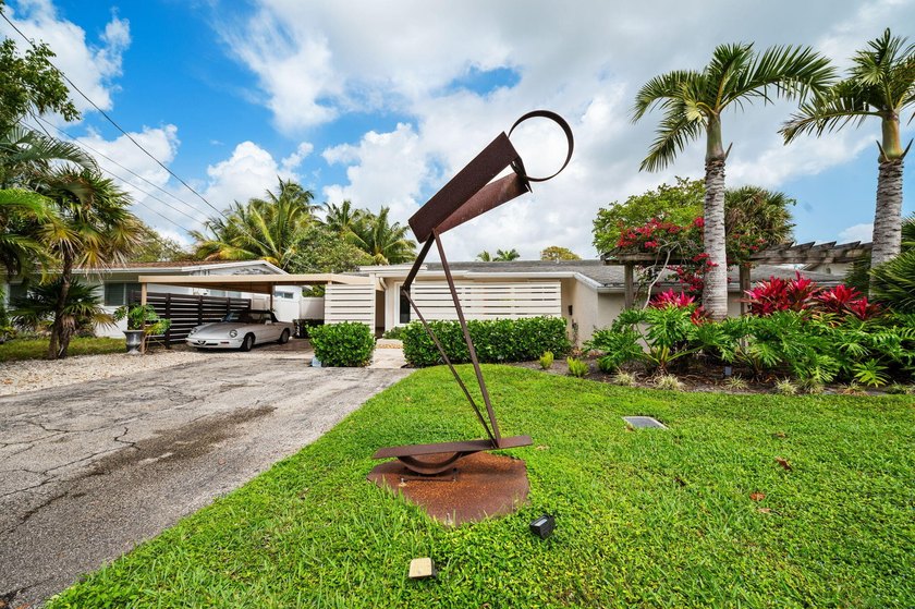 This tranquil waterfront oasis is for the those that desire a - photo 24